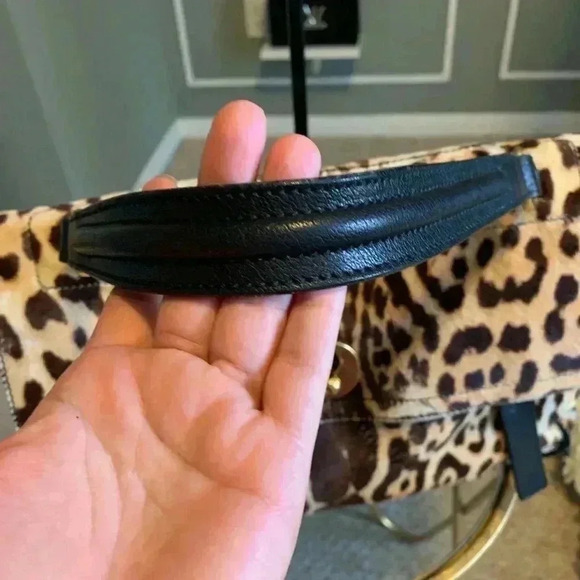 Yves Saint Laurel satchel bag - Picture 13 of 14